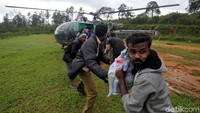 Para pakar menilai bahwa pemerintah India ingin membuktikan mereka mampu mengatasi sendiri situasi darurat yang melanda wilayah mereka.