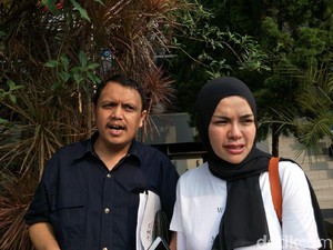 Usai Melahirkan, Nikita Mirzani Kembali Gugat Cerai Dipo?