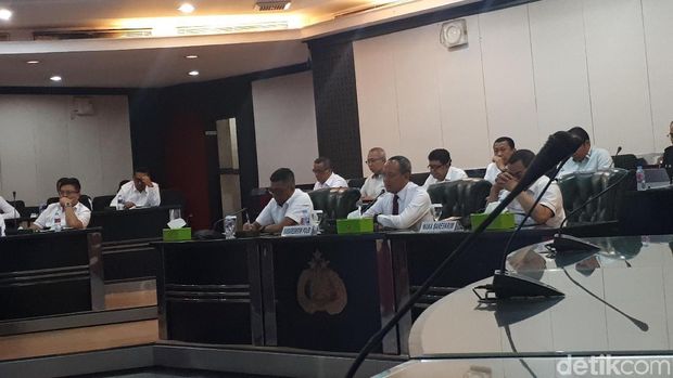Teleconference Kabareskrim kepada seluruh reserse.