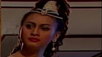 Pada 1997 hingga awal 2000-an, ia berperan sebagai Jinny di sinetron Jinny Oh Jinny. Foto: Dok. Youtube/MVP Hits