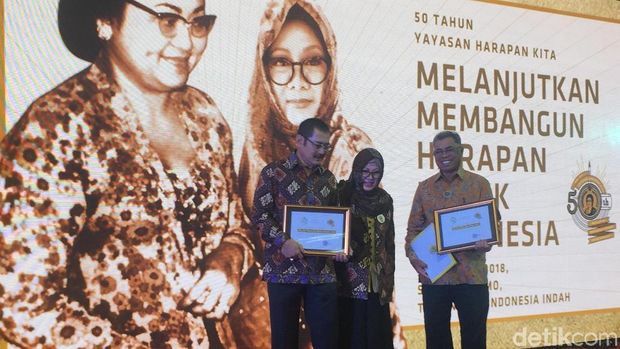 Tutut Soeharto Hadiri Puncak HUT 50 Tahun Yayasan Harapan Kita