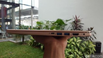 Hal ini tidak mengherankan mengingat Swift 5 memang salah satu dari rangkaian produk thin-and-light dari Acer yang terdiri dari Switch, Spin, dan Swift. Foto: detikINET/Muhamad Imron Rosyadi