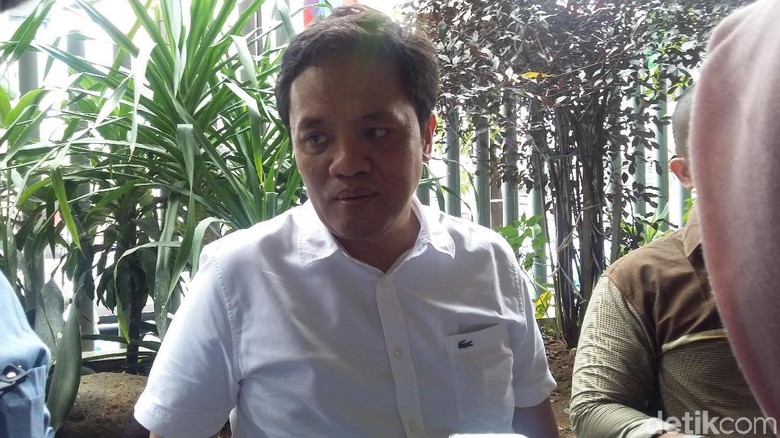 Gerindra soal Kader PD Pindah ke Jokowi: Gugur Satu Tumbuh Seribu Gerindra soal Kader PD Pindah ke Jokowi: Gugur Satu Tumbuh Seribu
