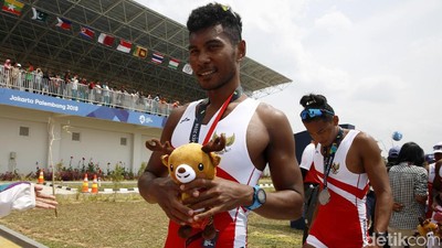 Indonesia Kantongi Medali Perak dari Cabang Dayung Putra