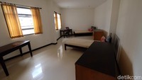 Tampilan bagian kamar asrama putra.