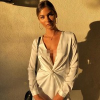 Shauna Sexton adalah model Playoboy berusia 22 tahun. Jarak keduanya cukup jauh, Shauna lebih muda 24 tahun dari Ben Affleck.  Foto: Instagram (@shaunasexton_)