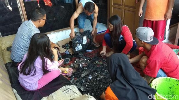 Uang Tunai Puluhan Juta di Ambarawa Ludes Terbakar