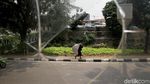 Imbas Tawuran Antar Warga, Halte Pasar Rumput Rusak