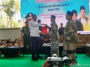 Menhan Minta Masyarakat Jaga Persatuan di Pilpres 2019