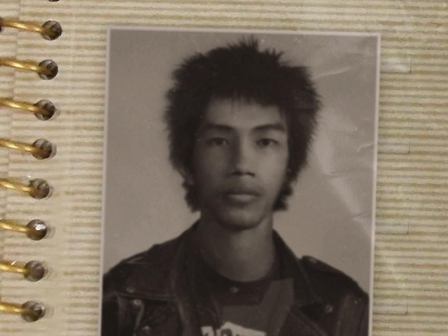 Jokowi Punk Viral Terus, Baca Narasi Biar Tak Terkecoh