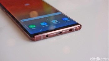 Kapasitas baterainya 4.000 mAh. Foto: Adi Fida Rahman/detikINET