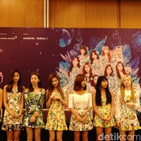 Banyak artis K-pop yang tidak ingin penggemarnya memberikan hadiah lagi untuk mereka. Alasannya karena mereka tidak ingin para fans menghabiskan uang. Seperti girlband TWICE yang tidak lagi menerima kado saat jumpa penggemar. Foto: Delia Arnindita Larasati