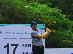 Pegolf Australia Pimpin Putaran Tiga Turnamen Golf Ciputra 2018