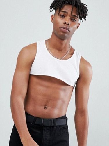 ASOS Buat 'Sport Bra' Untuk Pria Seharga Rp 100 Ribuan, Netizen Bingung