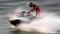 Medali Indonesia di Asian Games 2018 kembali bertambah. Cabang Jetski Roundabout Limited menghadirkan tambahan dua medali sekaligus buat Indonesia.