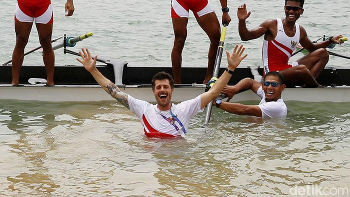 Boudewijn van Opstal, pelatih asal Belanda yang menangani tim dayung Indonesia di Asian Games 2018 (Foto: Rachman Haryanto/detikSport) Boudewijn van Opstal, pelatih asal Belanda yang menangani tim dayung Indonesia di Asian Games 2018 (Foto: Rachman Haryanto/detikSport)