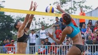 Laga berlangsung di SC Beach Volley, Palembang, Jumat (24/8/2018).