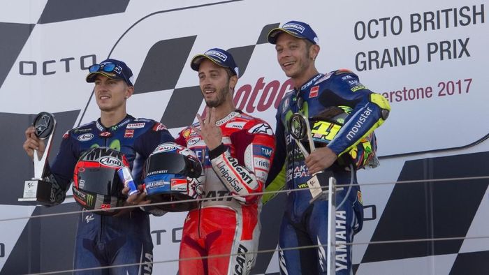 Podium MotoGP Inggris 2017 (Foto: Mirco Lazzari gp/Getty Images) Podium MotoGP Inggris 2017 (Foto: Mirco Lazzari gp/Getty Images)