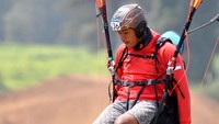 Jafro berjaya di nomor spesialisnya, ketapatan mendarat. Satu emas diperoleh dari ketepatan mendarat putra dan satu emas lainnya dari ketepatan mendarat beregu. ANTARA FOTO/INASGOC/Tagor Siagian.