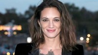 Sebenarnya Asia Argento sudah membayar Jimmy Bennett untuk tutup mulut, namun entah kenapa berita itu masih bocor. Dok. Instagram/asiaargento