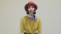 Ibu satu anak itupun juga kerap tampil kece dengan gaya anti-mainstream. Dok. Instagram/shareefadaanish