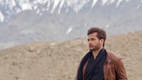 Dimanapun Rohit terlihat keren karena outfit yang dikenakan selalu senada. Begini santainya dia saat menikmati alam Mussoorie di India Utara. (rohit_khandelwal77/Instagram)