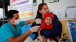 Krisis Makin Parah, Warga Ramai-ramai Kabur dari Venezuela