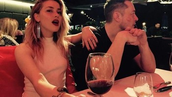 Selepas dari Talulah, Elon menjalin hubungan dengan aktris Amber Heard. Foto: istimewa