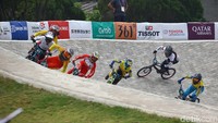 Di cabang olahraga balap sepeda BMX putri, Wiji Lestari finis di urutan ketiga. Sementara Cupi di urutan keenam.
