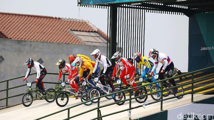 Indonesia raih satu perak dan satu perunggu dari BMX Asian Games 2018. (Grandyos Zafna/detikSport) Indonesia raih satu perak dan satu perunggu dari BMX Asian Games 2018. (Grandyos Zafna/detikSport)