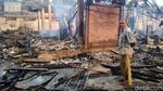 Penampakan Kobaran Api yang Hanguskan Pasar Pon Trenggalek