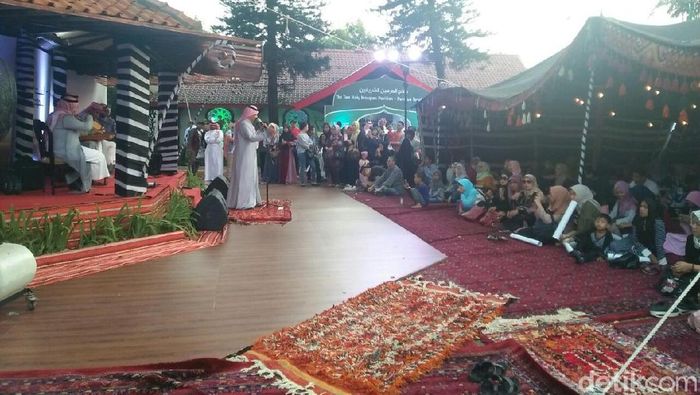 Suasana Saudi House yang digelar di area GBK di tengah gelaran Asian Games 2018 (Amalia Dwi Septi/detikSport) Suasana Saudi House yang digelar di area GBK di tengah gelaran Asian Games 2018 (Amalia Dwi Septi/detikSport)