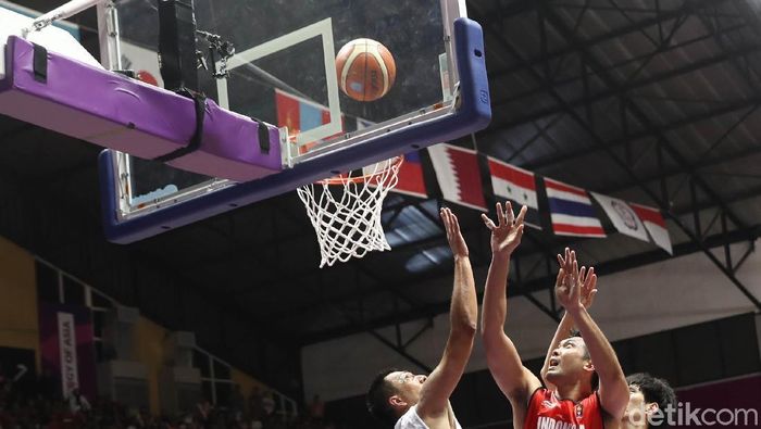 Timnas basket putra direncanakan menjalani pelatnas di Jakarta dan try out di Serbia. (Foto: Agung Pambudhy) Timnas basket putra direncanakan menjalani pelatnas di Jakarta dan try out di Serbia. (Foto: Agung Pambudhy)