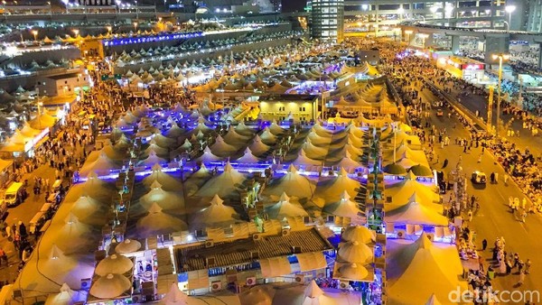 Potret Tenda Jemaah Haji di Mina