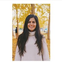 Dilan Cucuzza merupakan pilot cantik yang berasal dari Charlotte, Carolina Utara, Amerika Serikat. Foto: Instagram Dilan Cucuzza