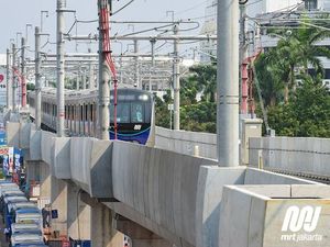 MRT Jakarta Diminta Belajar dari Kasus Mogok LRT Palembang