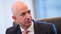 Jeff Bezos pada tahun 1993 memulai sebuah toko buku online bernama Amazon.com. Enam tahun kemudian, kekayaan melejit jadi US$ 10 miliar. Istimewa/Businessinsider.
