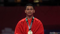 Ziki berhasil mendapatkan medali perunggu setelah mengalahkan karateka asal Qatar Adham Hashem.