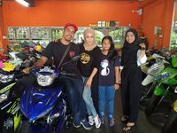 Ulang Tahun Pernikahan, Aksi Romantis Istri untuk Suaminya Ini Jadi Viral