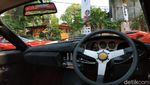 Ferrari Klasik Buat Sesak Kemang Jakarta
