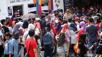 Antrean cukup panjang.