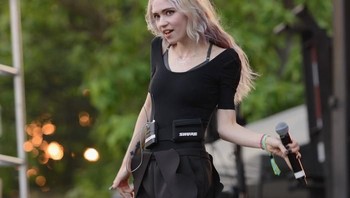 Perempuan ini sempat tampil dalam festival musik Coachella. (Foto: GettyImages)