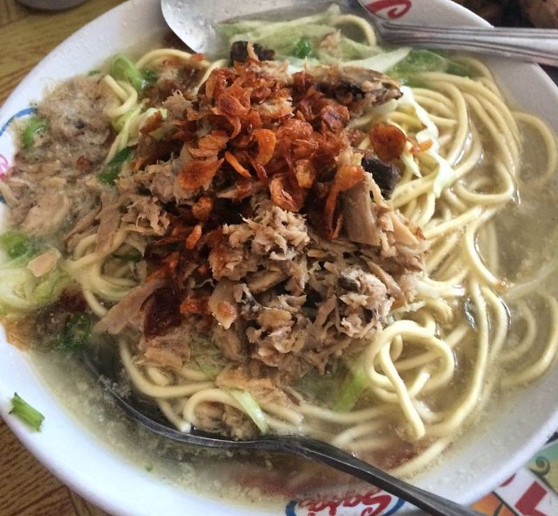 mie kuah cakalang untuk sarapan