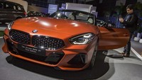 Para pengunjung akan berkesempatan untuk mendapatkan pengalaman mendalam dari brand BMW dan MINI melalui peluncuran produk dan melihat langsung model-model terbaru dari kedua brand legendaris ini. Foto: dok. BMW