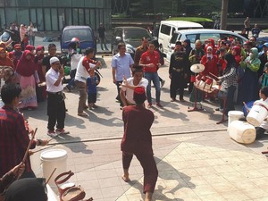 Sandiaga Hadiri HUT ke-20 Sekolah Alam