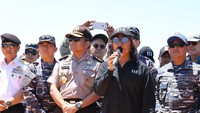 Susi menjelaskan, penenggelaman dilakukan bertepatan pada momen hari kemerdekaan Indonesia.Foto: Dok. Kementerian Kelautan dan Perikanan.