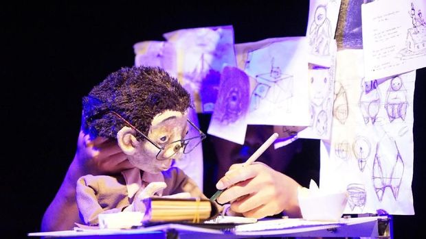 Larut dalam Kisah Puno dan Tala di Karya Papermoon Puppet Theatre