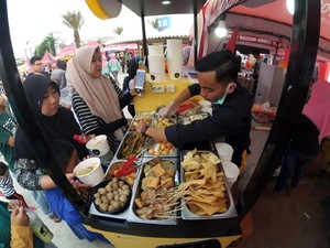 Berburu Kuliner Unik dan Kekinian di Festival Kanikan Lampung