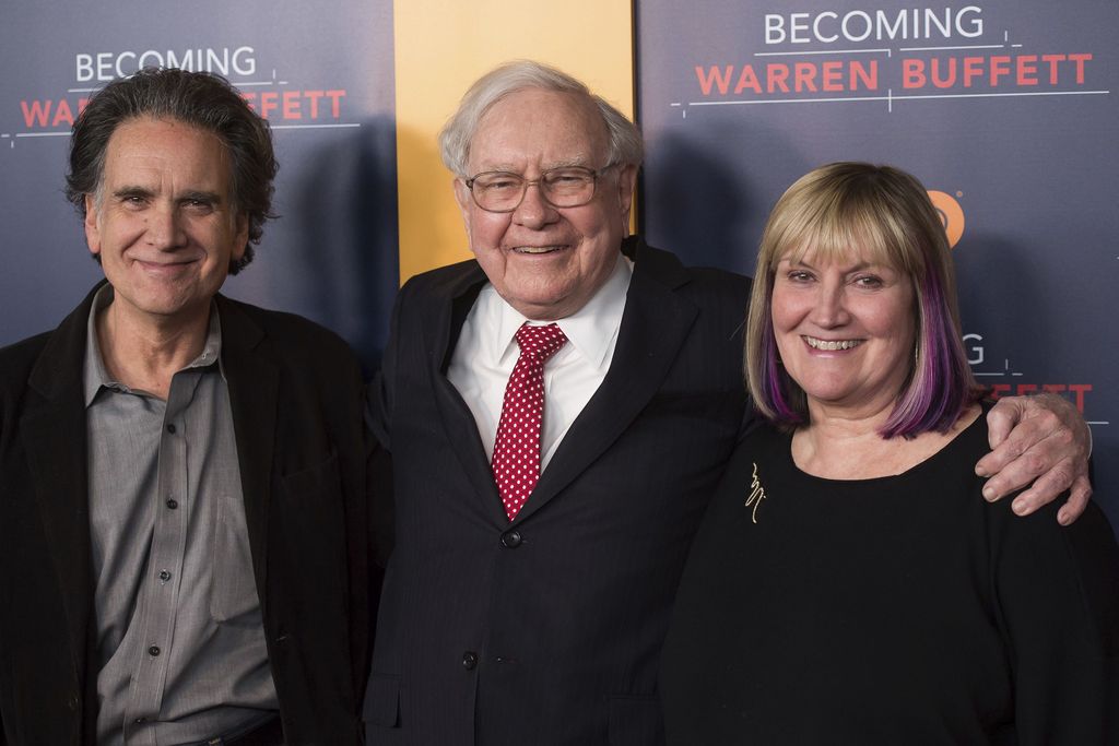 Peter Buffett, left, Warren Buffett and Susie Buffett