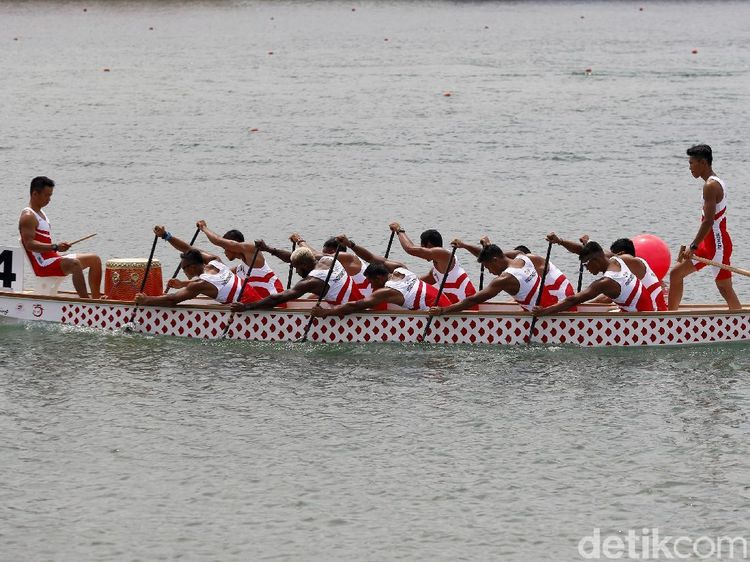 Tim Perahu Naga Putra Sumbang Perunggu untuk Indonesia